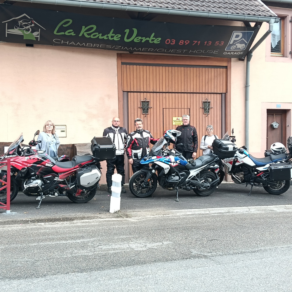 Photo de CHAMBRES D'HÔTES LA ROUTE VERTE